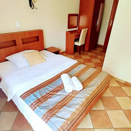 Helios Guest house 2*